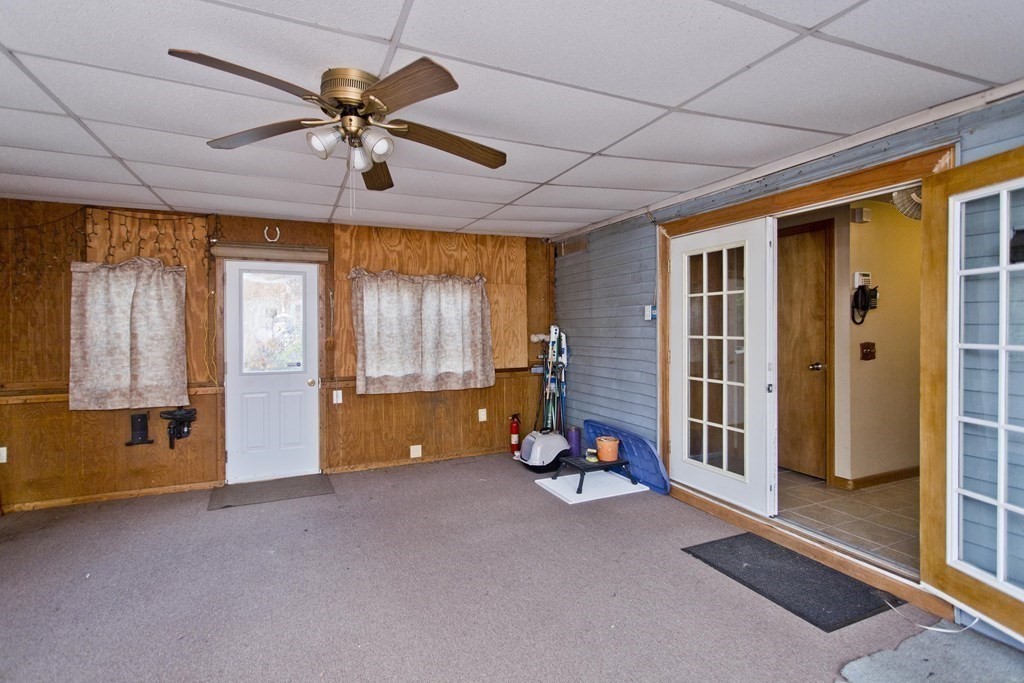 191 Pine Acre Road Springfield, MA 01129 - Photo 28 of 35 a view of an empty room with a window