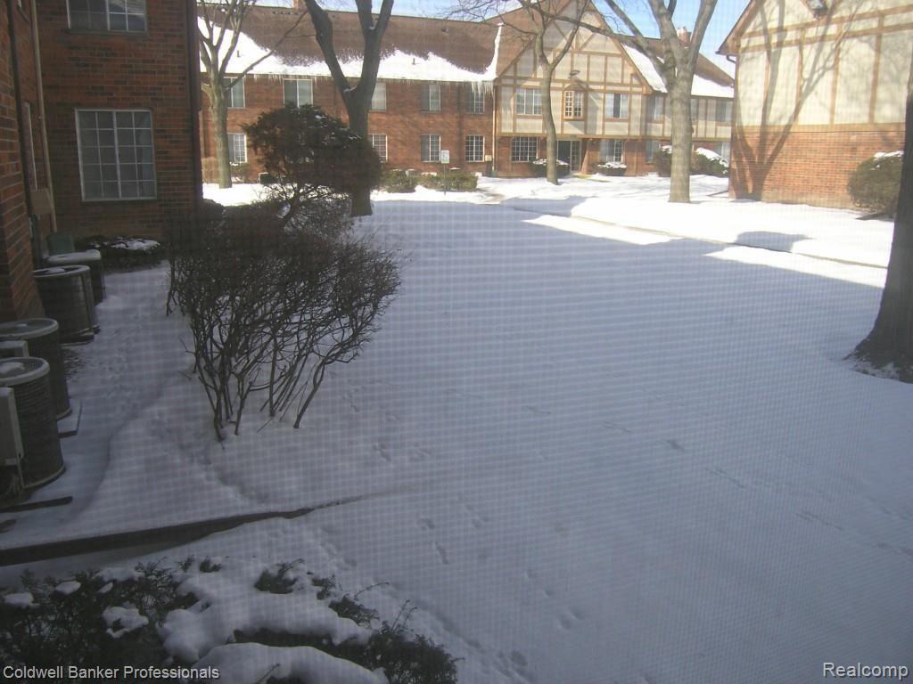 30208 Southfield Road Southfield, MI 48076 - Photo 18 of 19