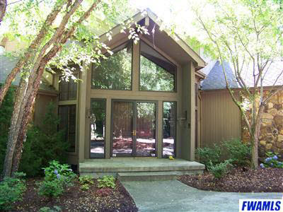 2626 East Cedar Canyons Road Fort Wayne, IN 46845 - Photo 2 of 30 Gallery Image 2