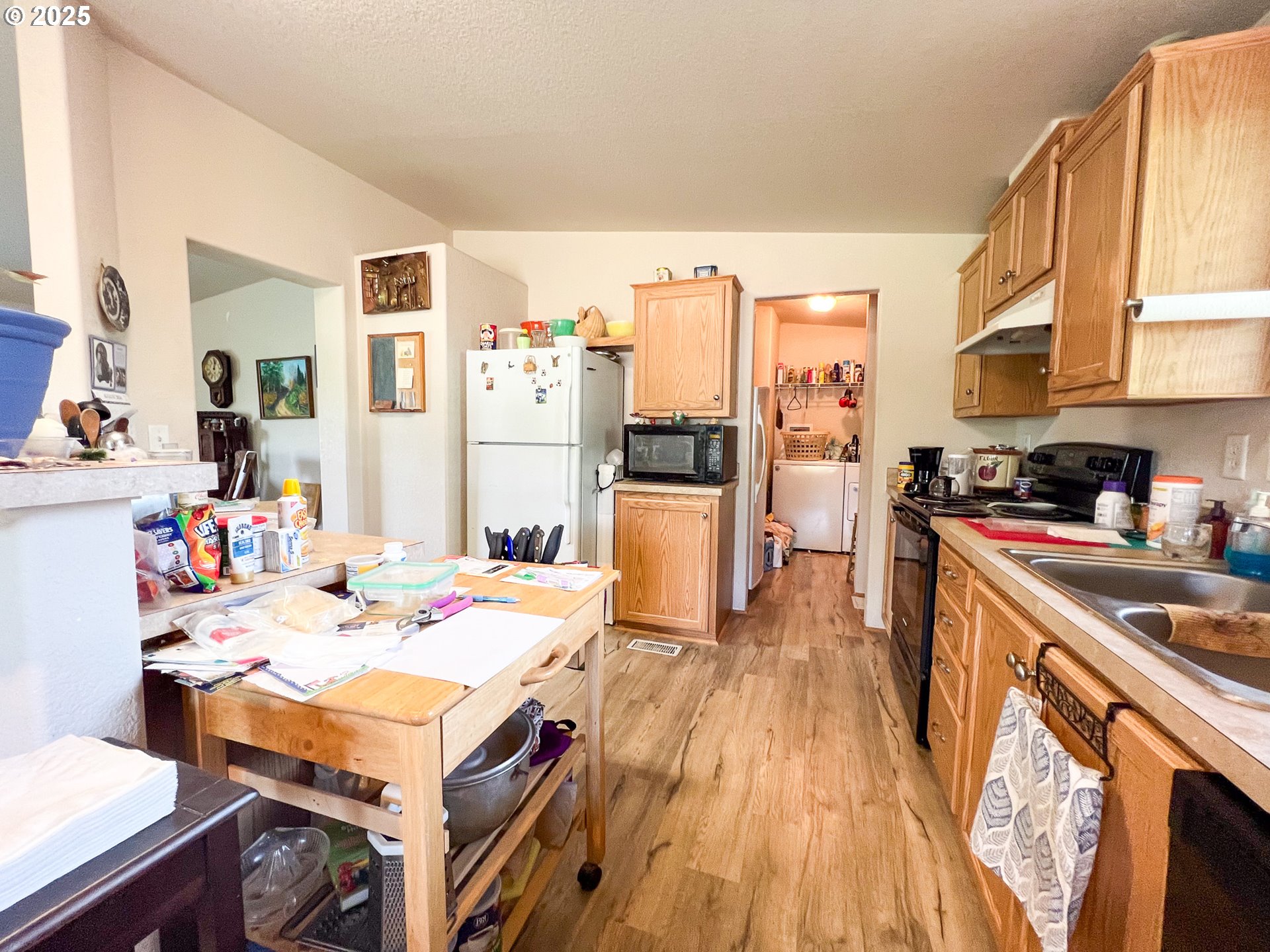 69 West Riverside Street Mount Vernon, OR 97865 - Photo 5 of 24 Gallery Image 5