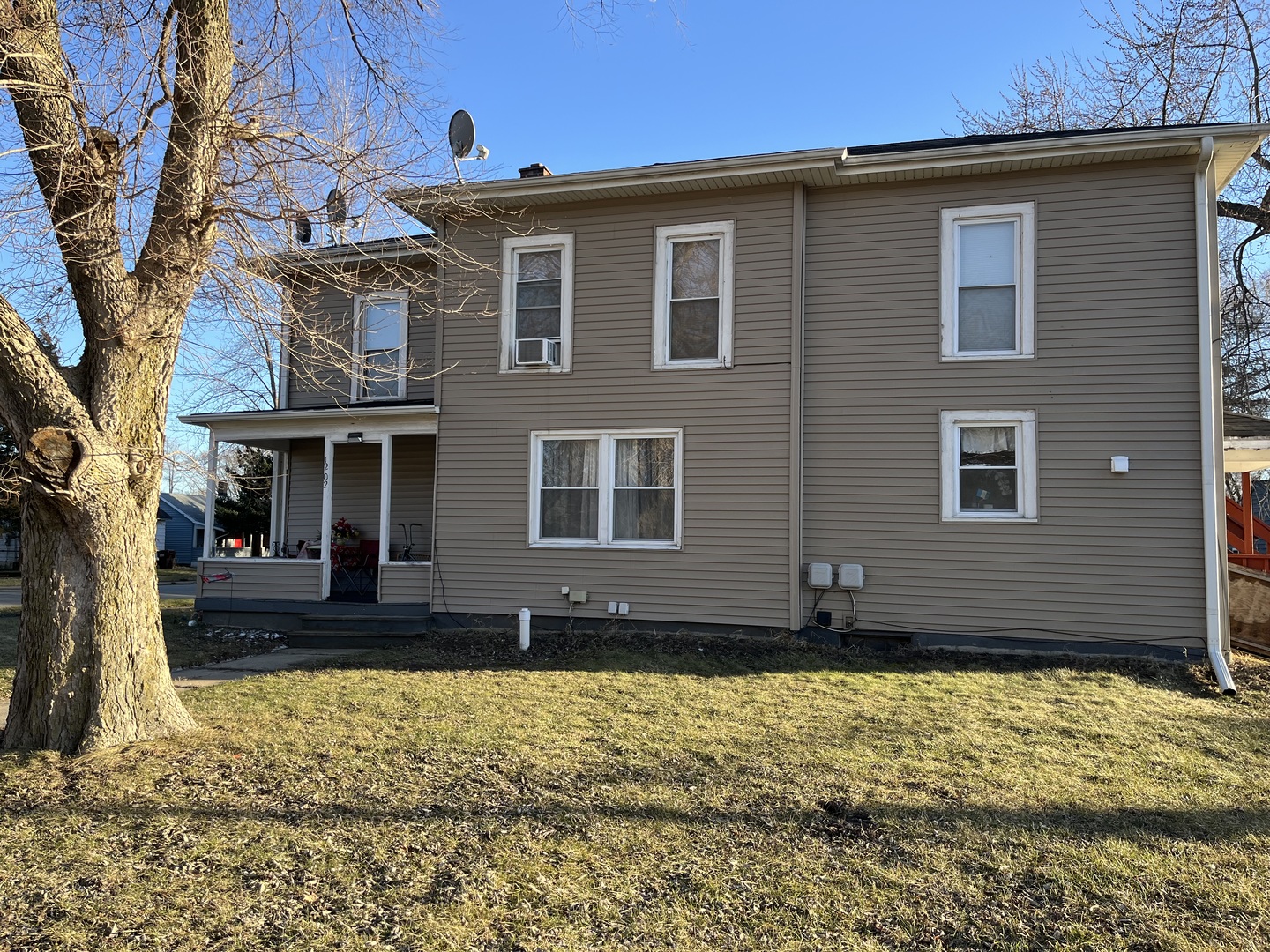 1202 1st Avenue Rochelle, IL 61068 - Photo 4 of 22