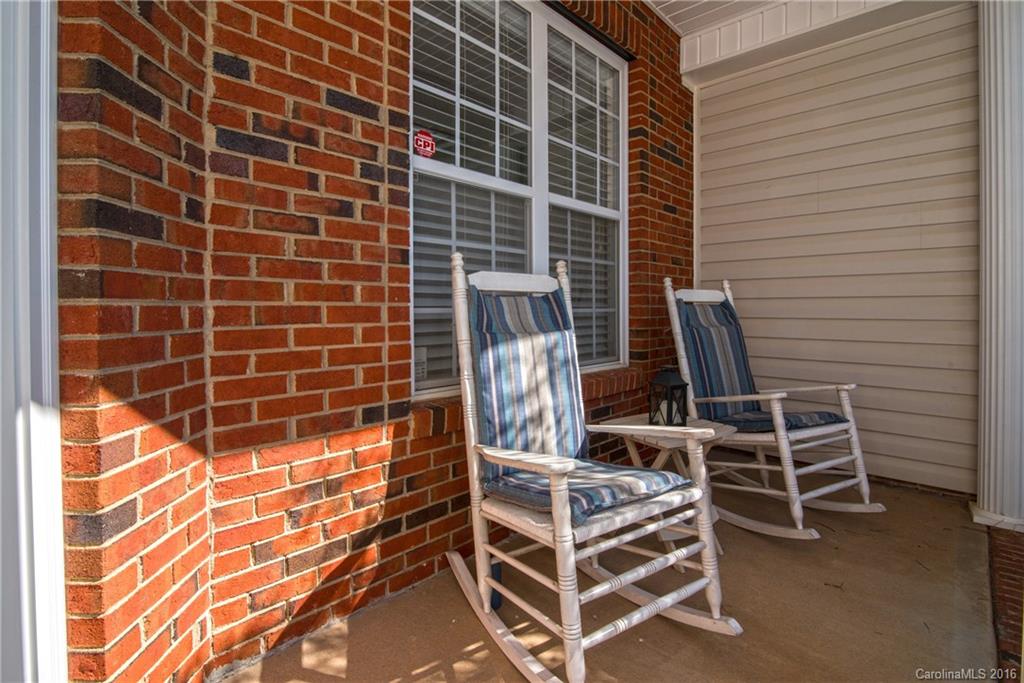 230 Garnet Court, Unit END Fort Mill, SC 29708 - Photo 3 of 24