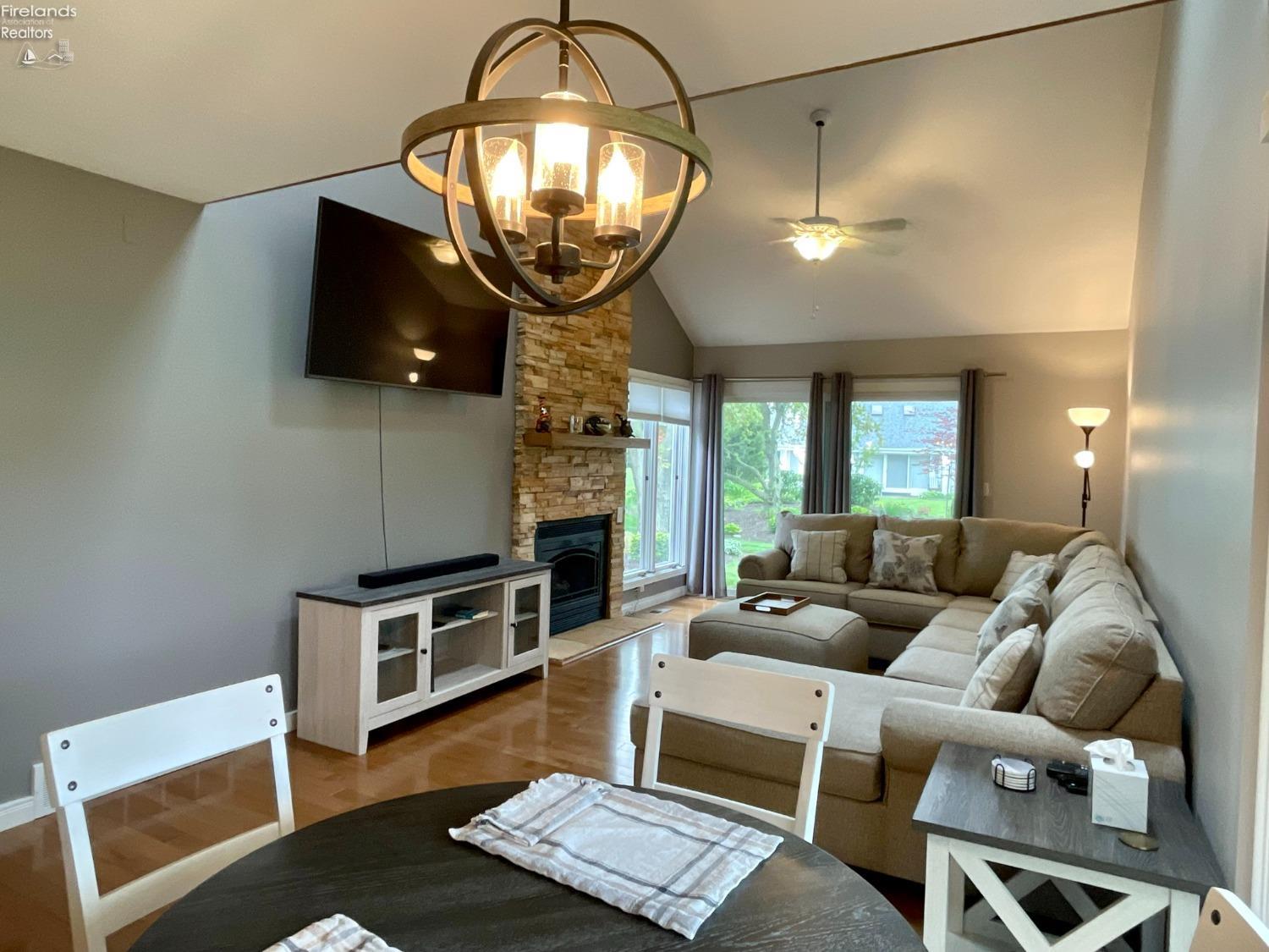 1516 Cleveland Road East, Unit 2 Huron, OH 44839 - Photo 43 of 53 Gallery Image 43