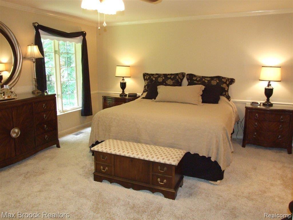 2721 Lambeth Park Rochester, MI 48306 - Photo 12 of 25 Master Bedroom