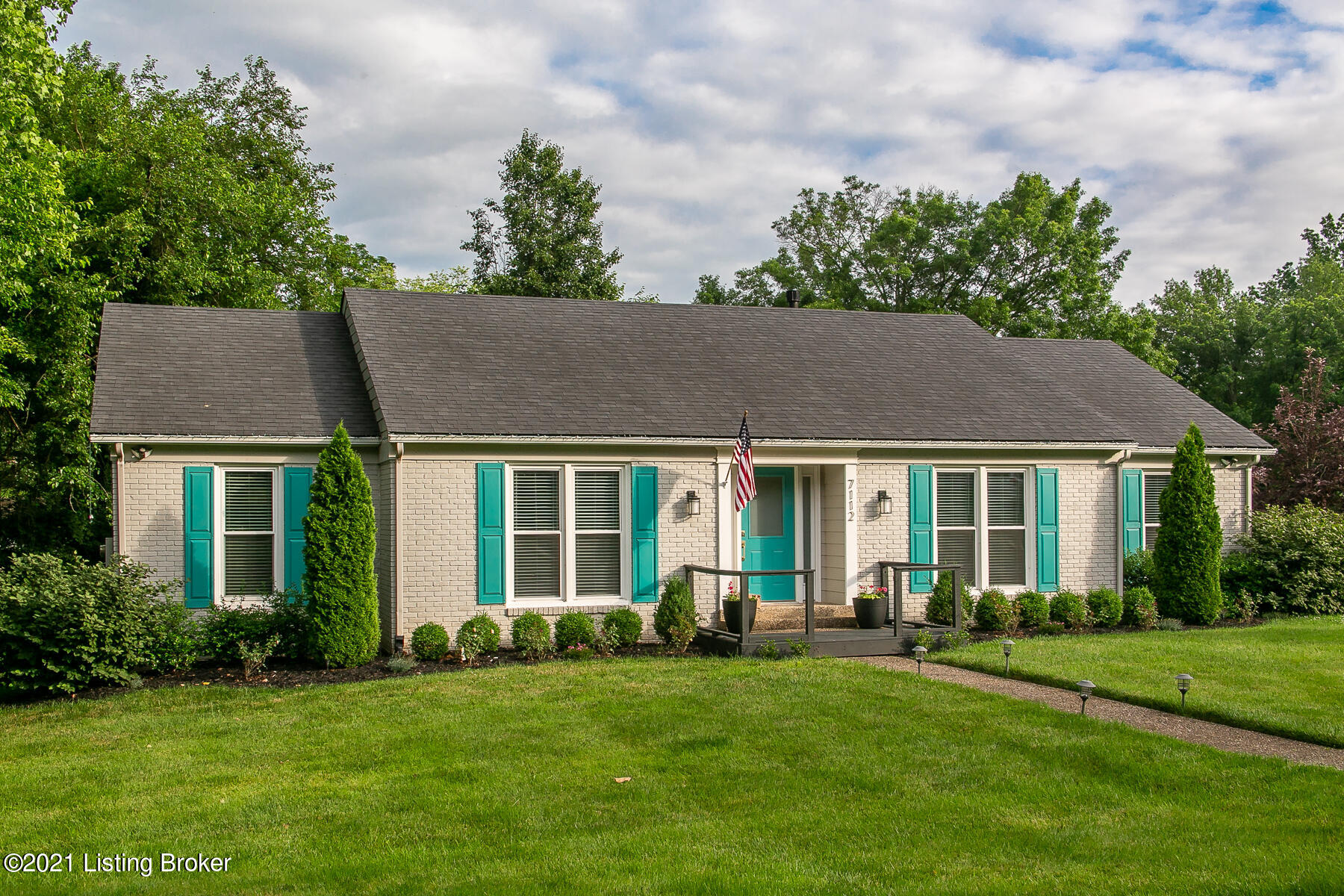 Welcome to 7112 Green Spring Dr.