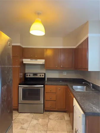 $200,000 | 4324 Northwest 9th Avenue, Unit 73A, Deerfield Beach, FL 33064