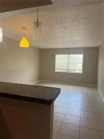 $200,000 | 4324 Northwest 9th Avenue, Unit 73A, Deerfield Beach, FL 33064