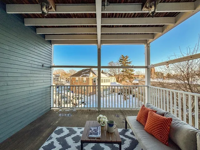 $769,000 | 15 Medford Street, Unit 4, Arlington, MA 02474