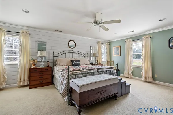 $883,500 | 562 Bobcat Lane, Little Plymouth, VA 23091