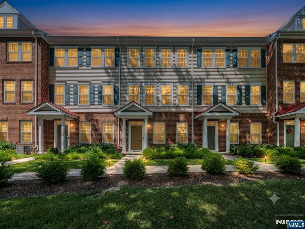 12-46 Plaza Road Fair Lawn, NJ 07410 - Photo 1 of 31
