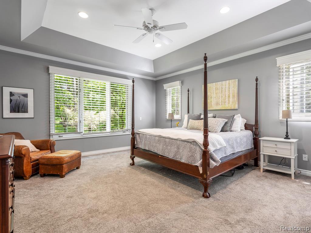 1331 Avon Circle West Rochester Hills, MI 48309 - Photo 12 of 54