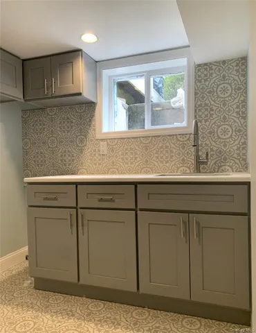 $749,000 | 700 Tulip Avenue, Floral Park, NY 11001