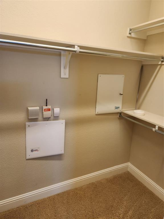 5720 Robbie Road Plano, TX 75024 - Photo 21 of 30 Master Closet