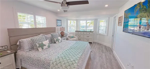 $839,500 | 11 Palmview Boulevard, Fort Myers Beach, FL 33931