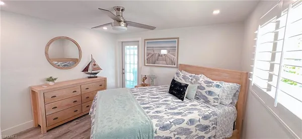 $839,500 | 11 Palmview Boulevard, Fort Myers Beach, FL 33931