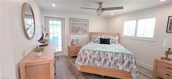 $839,500 | 11 Palmview Boulevard, Fort Myers Beach, FL 33931