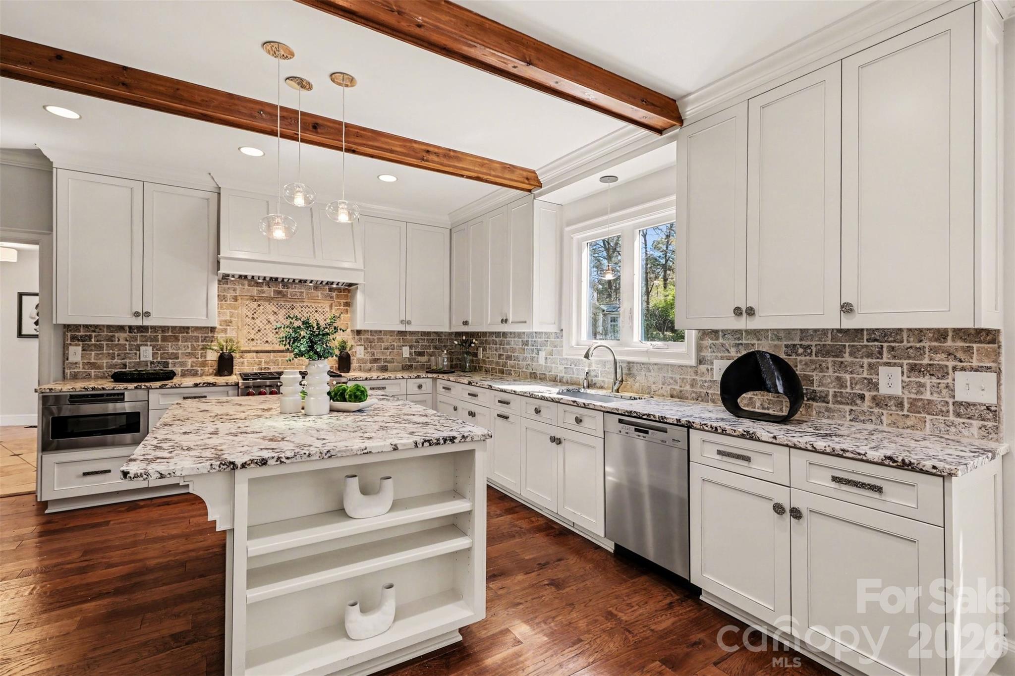 3301 Foxridge Road Charlotte, NC 28226 - Photo 14 of 42 Gallery Image 14