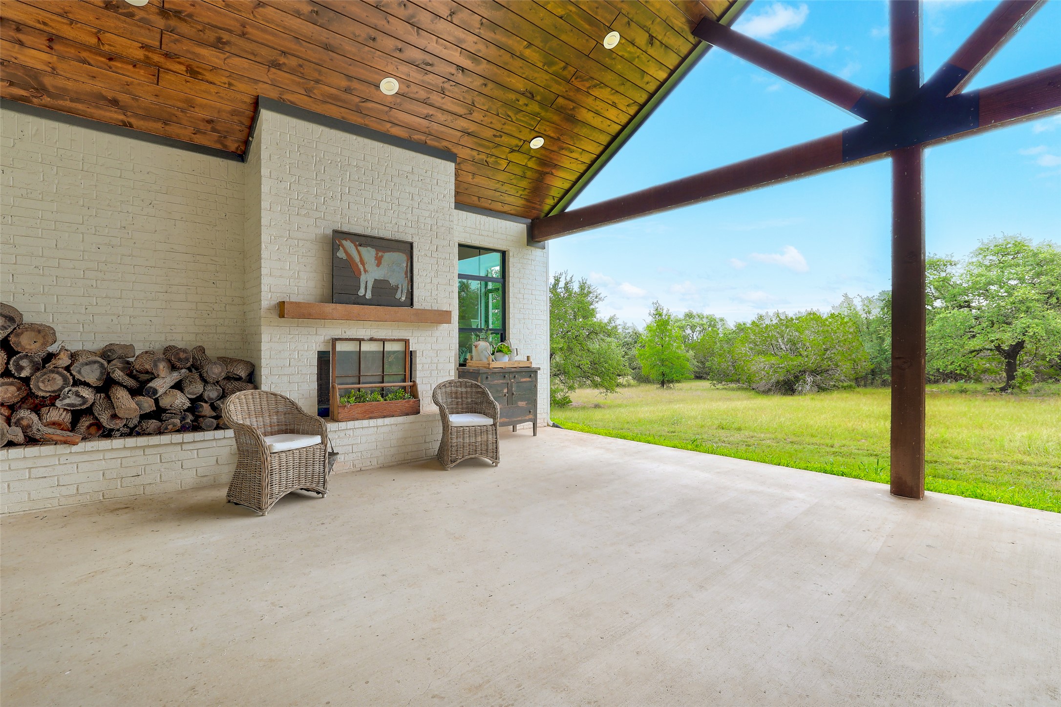 7670 Shiny Top Ranch Lane Salado, TX 76571 - Photo 33 of 40 a view of a patio with couches and pool