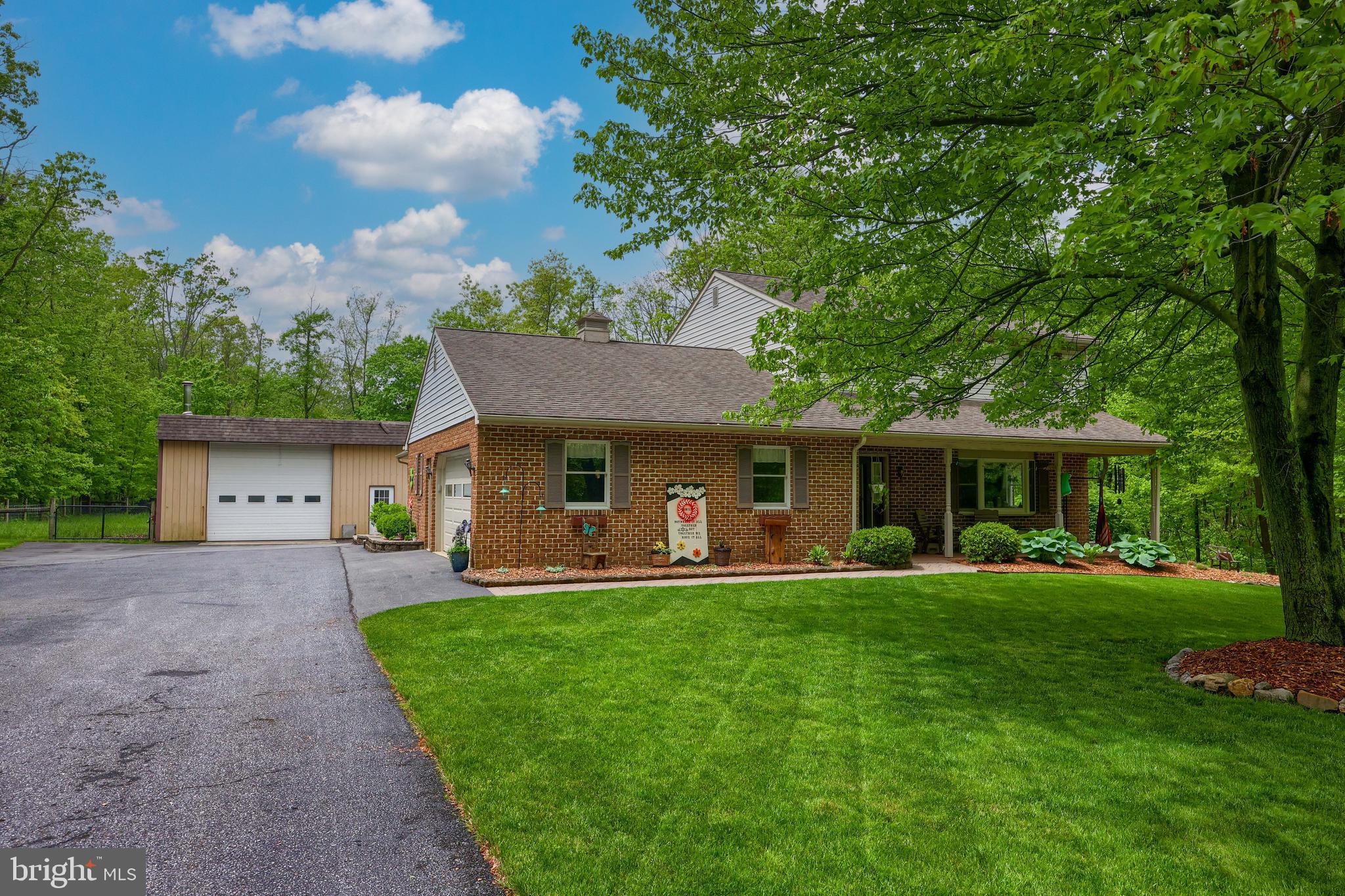1634 Springville Road New Holland, PA 17557 - Photo 1 of 73