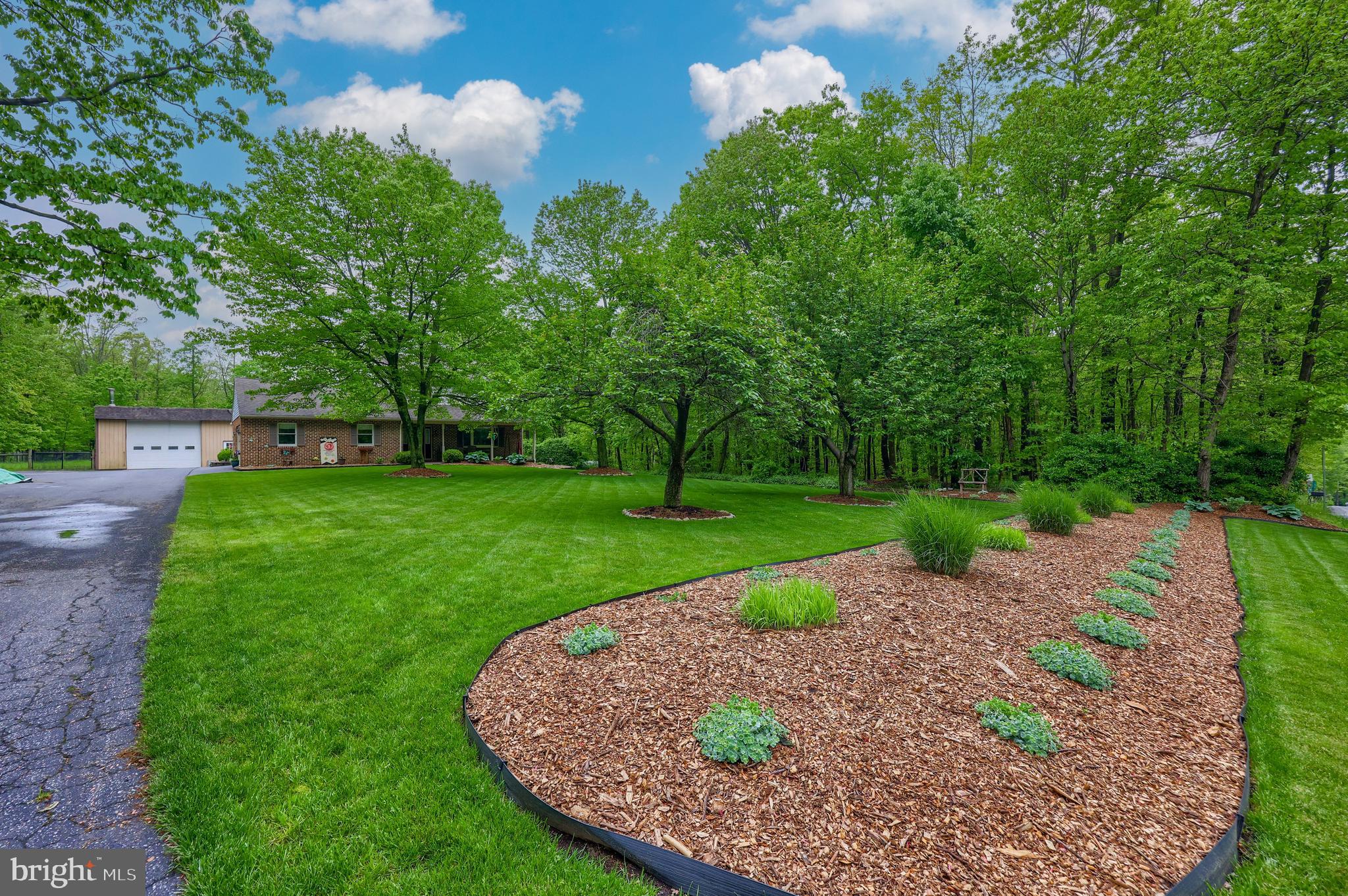 1634 Springville Road New Holland, PA 17557 - Photo 3 of 73