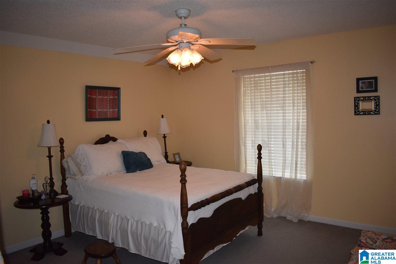 609 Park Forest Lane Alabaster, AL 35007 - Photo 31 of 40