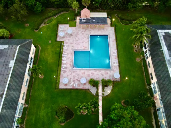 a view of a golf course with a garden