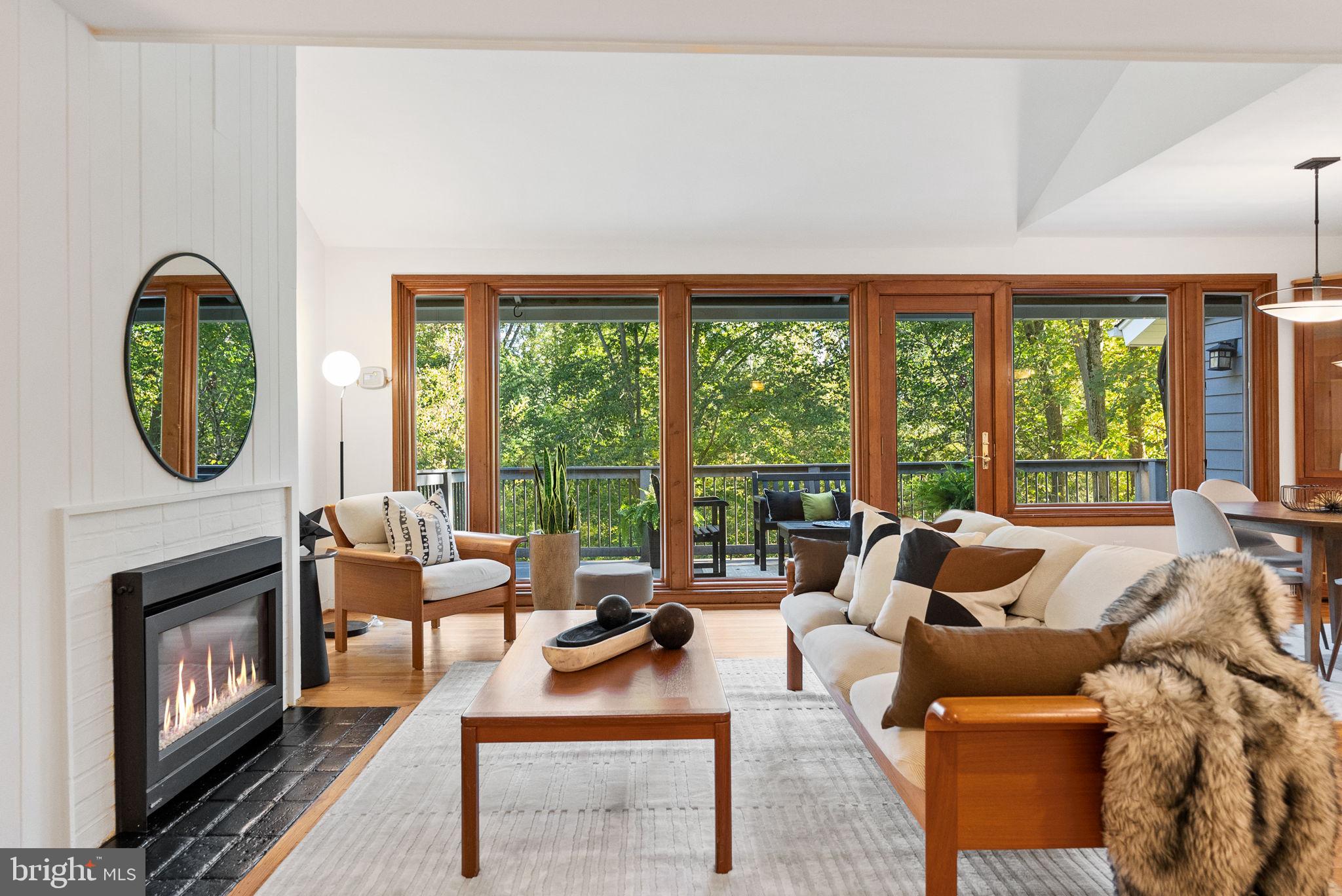 7111 Braeburn Place Bethesda, MD 20817 - Photo 8 of 86