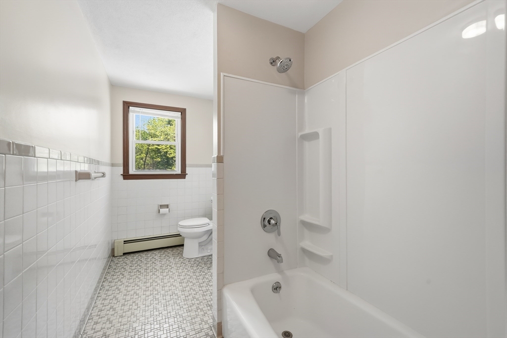6 Belmont Road Burlington, MA 01803 - Photo 23 of 40