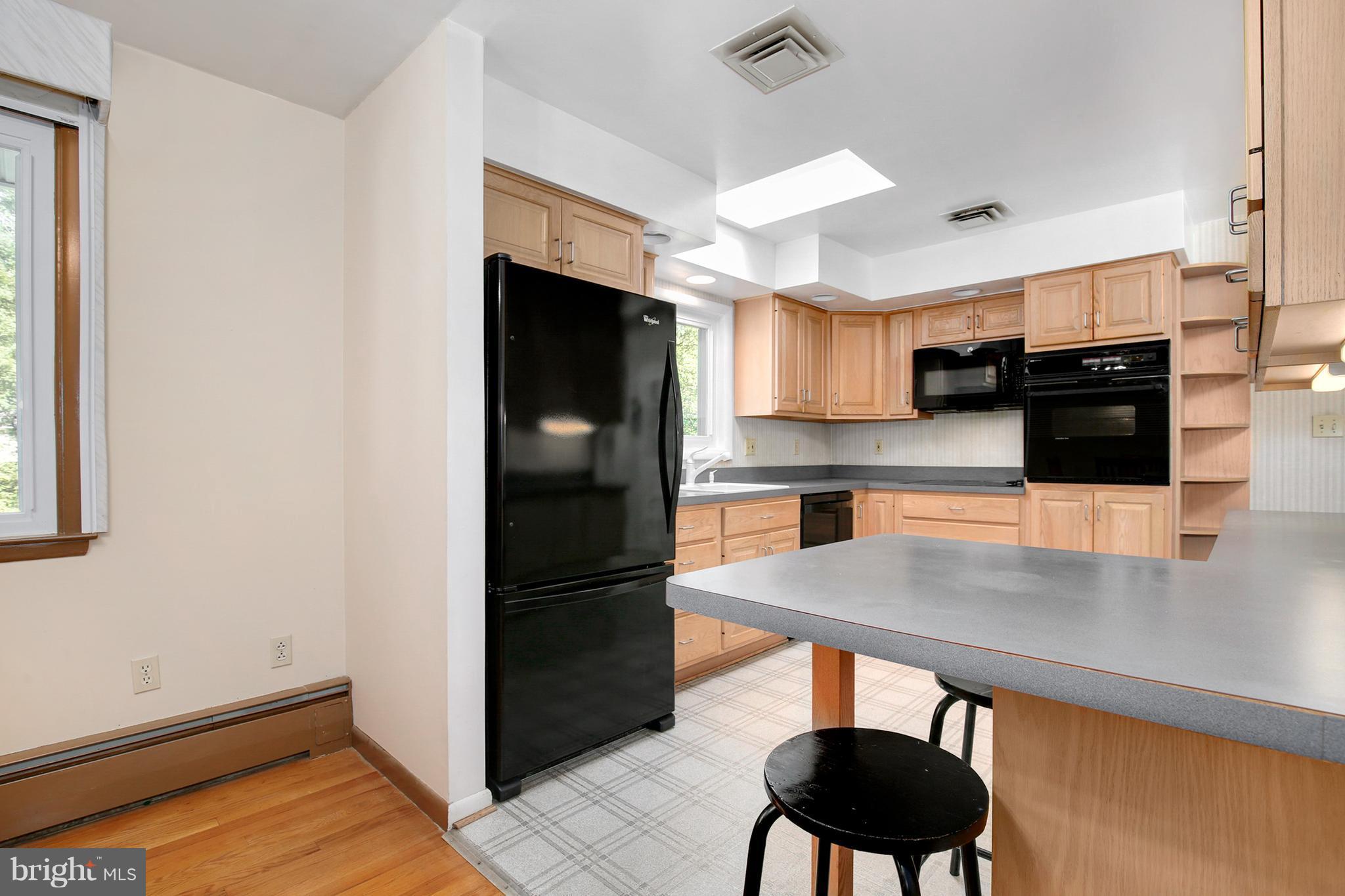 7914 Belgaro Road Laurel, MD 20723 - Photo 14 of 30 Kitchen