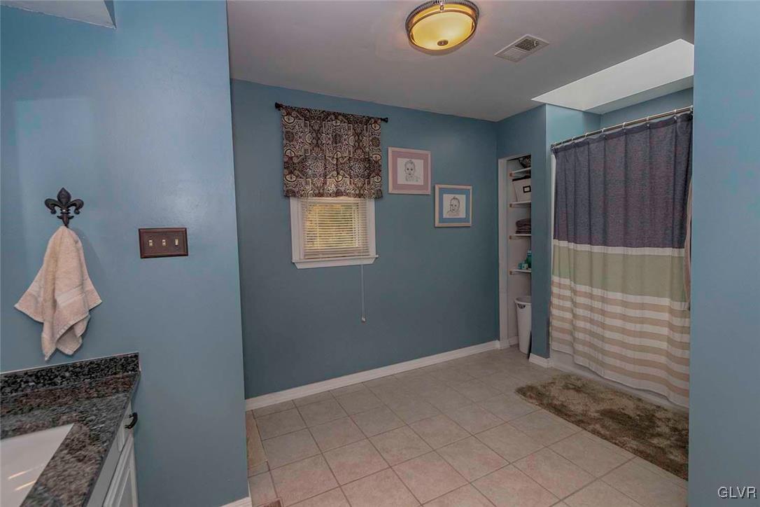 1050 Bridle Path Road Bethlehem, PA 18017 - Photo 19 of 26 Gallery Image 19