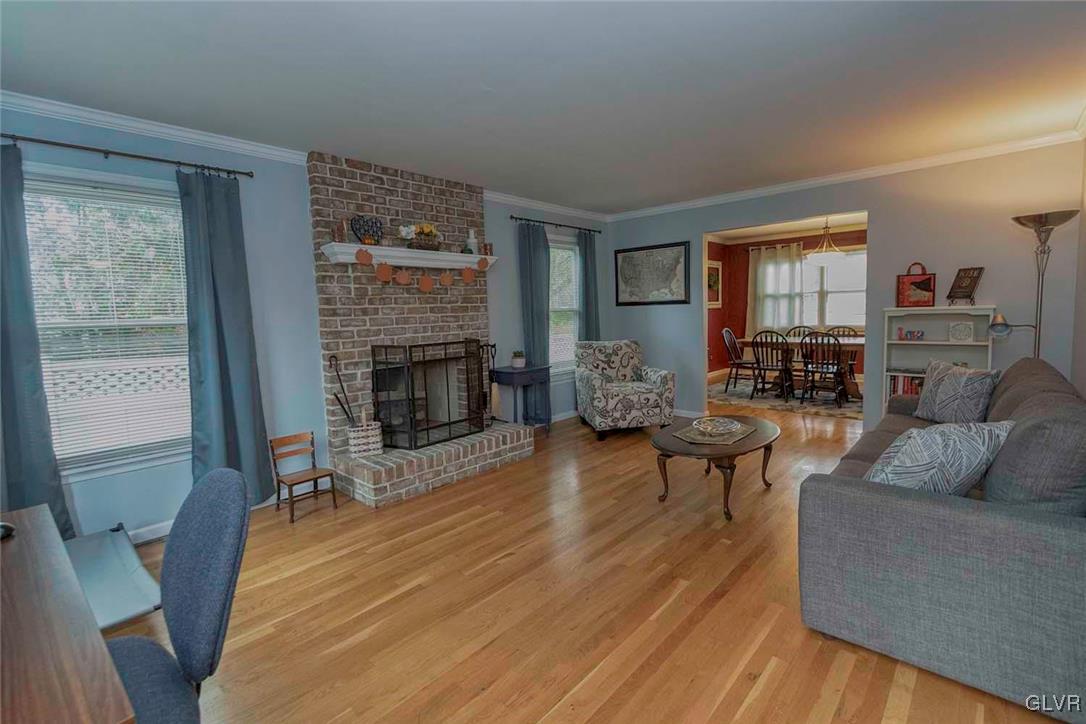 1050 Bridle Path Road Bethlehem, PA 18017 - Photo 5 of 26 Gallery Image 5