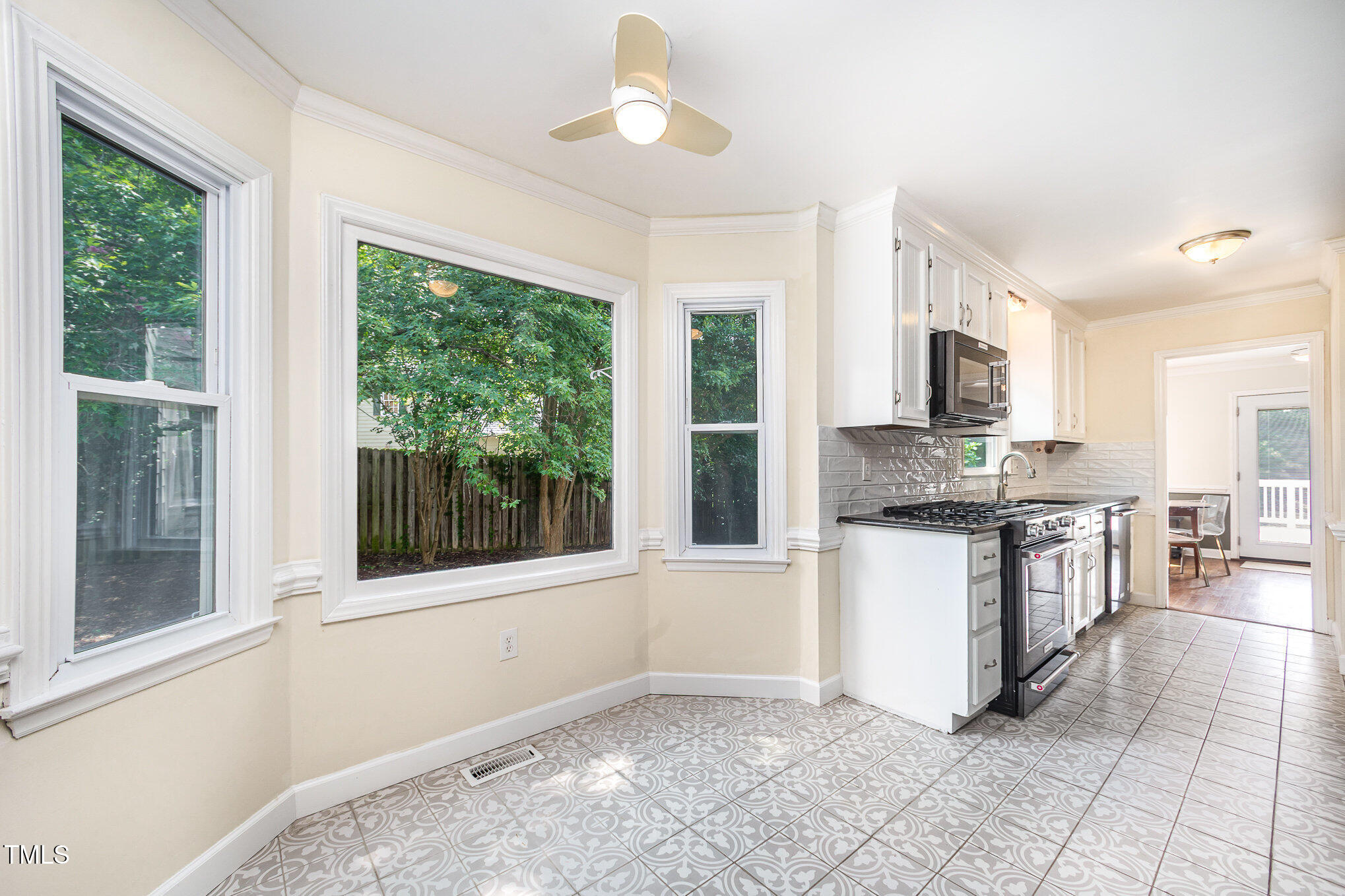 3913 Littlefield Court Raleigh, NC 27606 - Photo 10 of 51 010_kv0a4194-edit_374