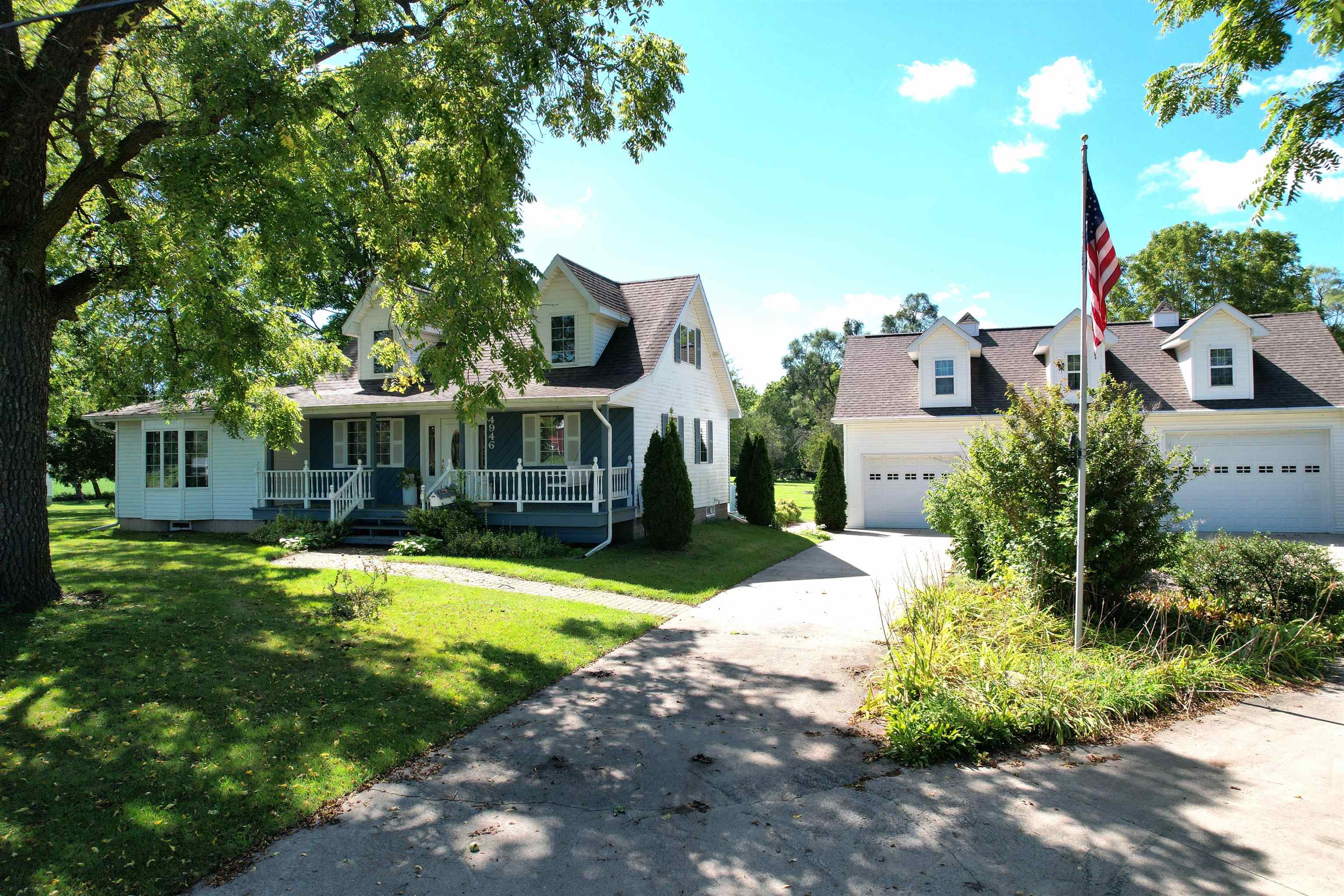 4946 Bancroft Road Durand, MI 48429 - Photo 1 of 54 50155287-f28f433b-4ed2-495e-94e9-6eb18a8f0f5e.JPG