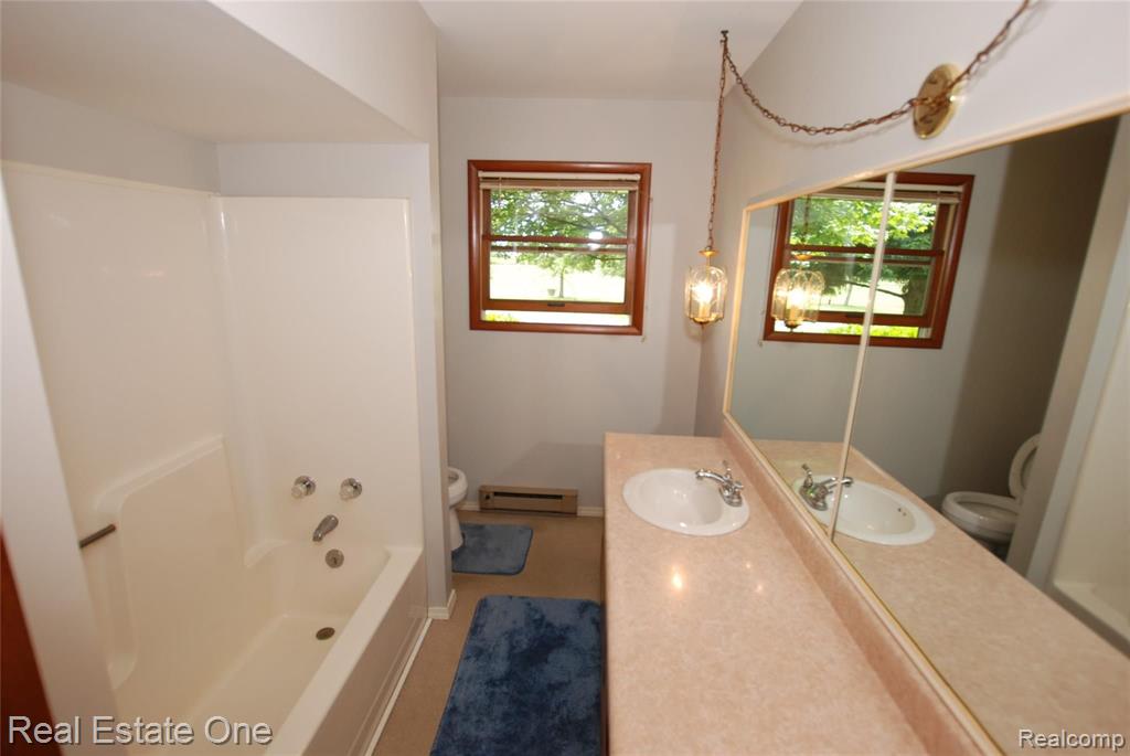 6185 Bricker Road Avoca, MI 48006 - Photo 22 of 32