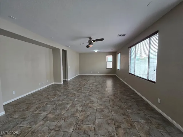 $2,545 | 4016 Little Bend Lane, North Las Vegas, NV 89081