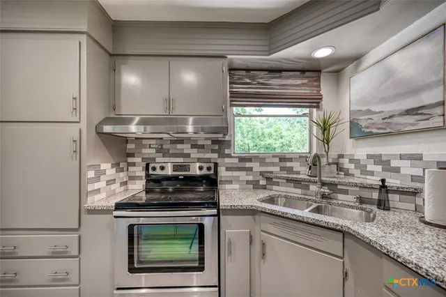 a view of a lake from a yard