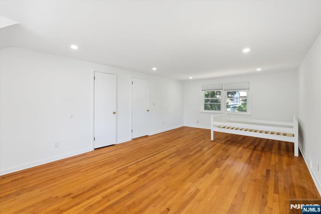 101 Pershing Road Englewood Cliffs, NJ 07632 - Photo 18 of 29