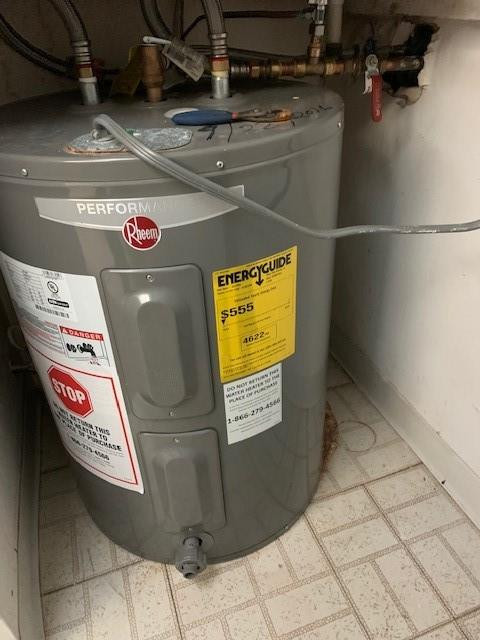 301 Racquet Club Road, Unit 104 Weston, FL 33326 - Photo 14 of 24 NEWER WATER HEATER