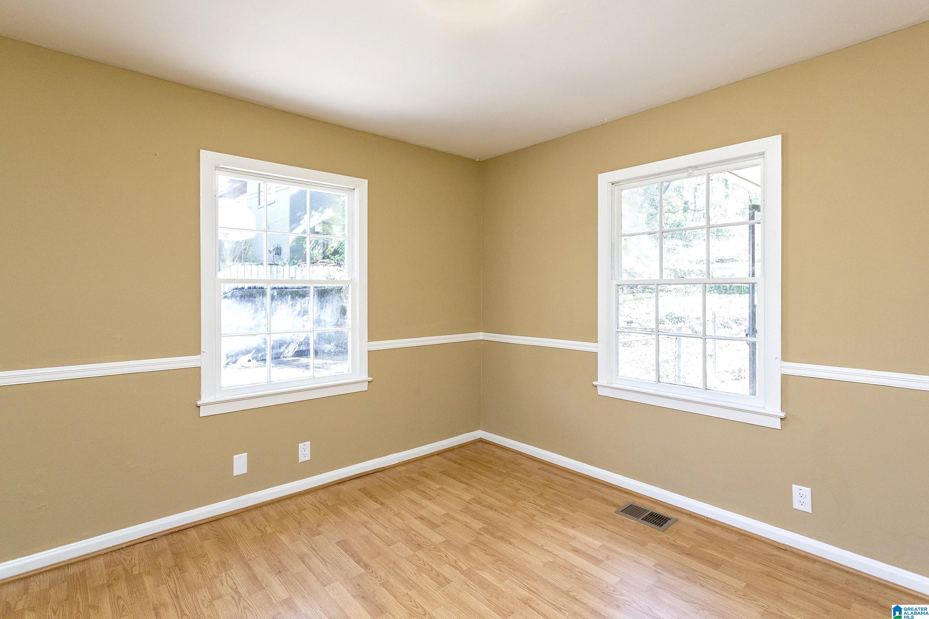 245 Sun Valley Road Birmingham, AL 35215 - Photo 10 of 27