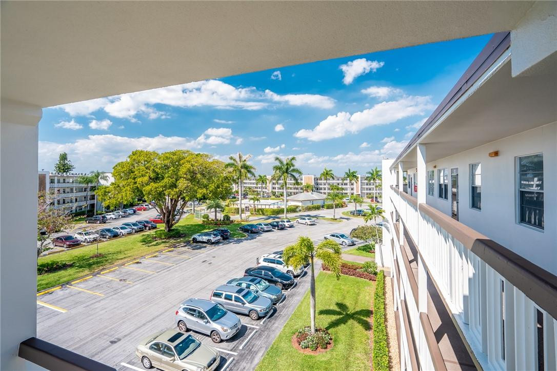 4041 Hythe A, Unit E1 Boca Raton, FL 33434 - Photo 21 of 22 Photo 21