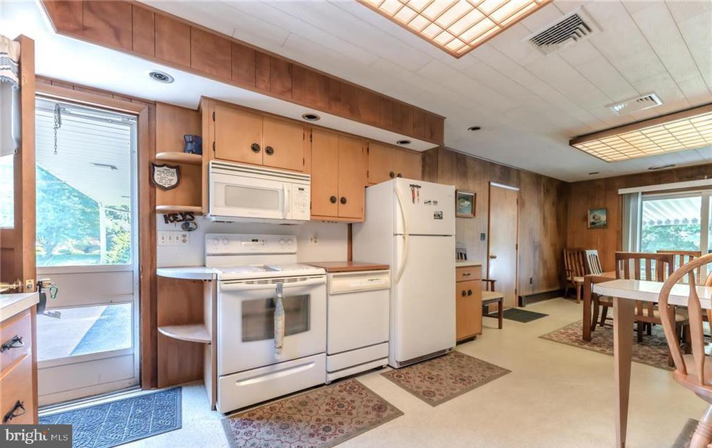 3573 Old Mill Road Slatington, PA 18080 - Photo 13 of 48 Gallery Image 13