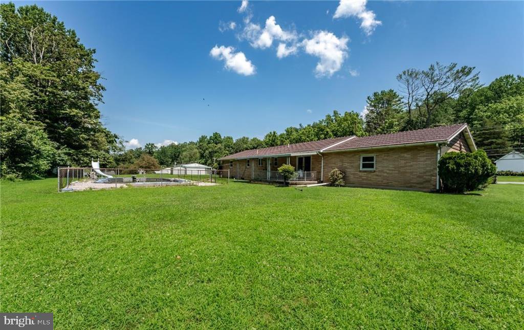 3573 Old Mill Road Slatington, PA 18080 - Photo 4 of 48 Gallery Image 4