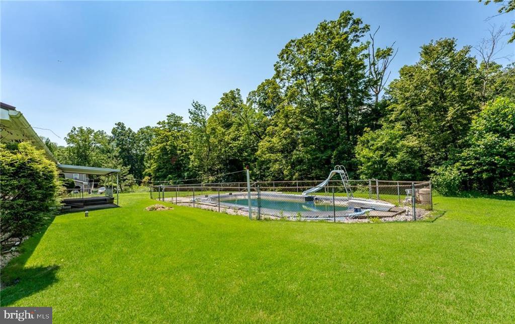 3573 Old Mill Road Slatington, PA 18080 - Photo 7 of 48 Gallery Image 7