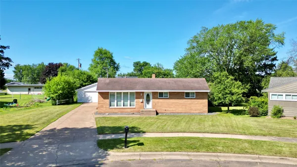 $289,900 | 1538 Dury Court, Eau Claire, WI 54703