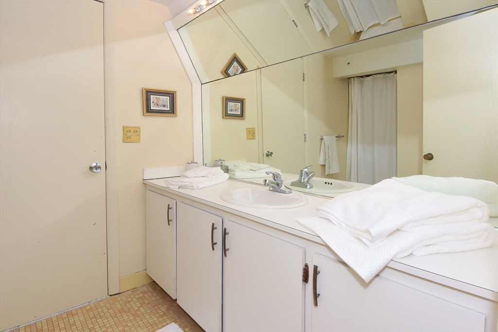 399 Main Street Plympton, MA 02367 - Photo 37 of 42 Gallery Image 37
