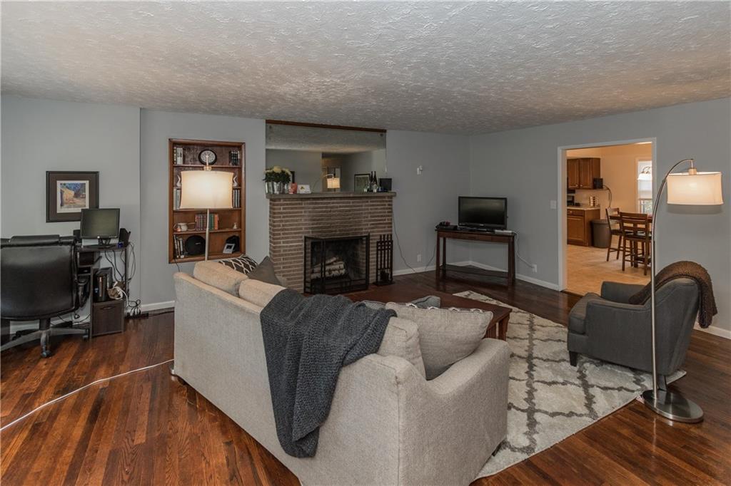 3325 Lincoln Road Indianapolis, IN 46222 - Photo 5 of 28 Gallery Image 5