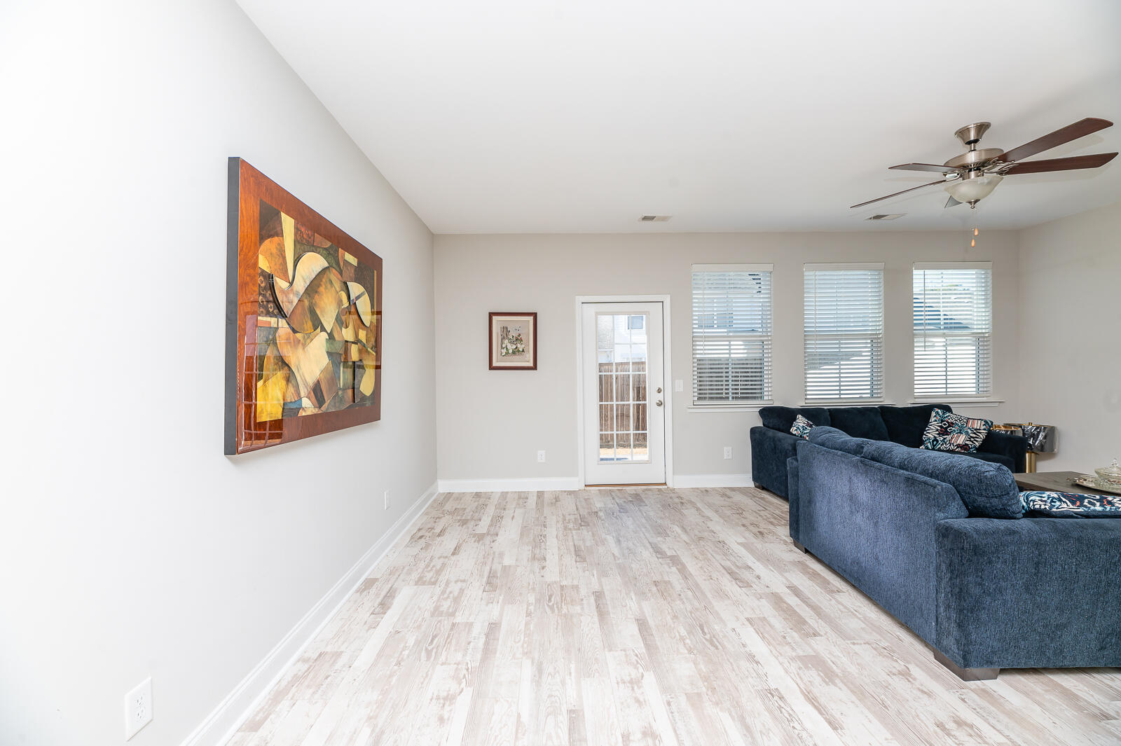 7847 Montview Road North Charleston, SC 29418 - Photo 12 of 27 KSC-7847 Montview Drive 11 of 28