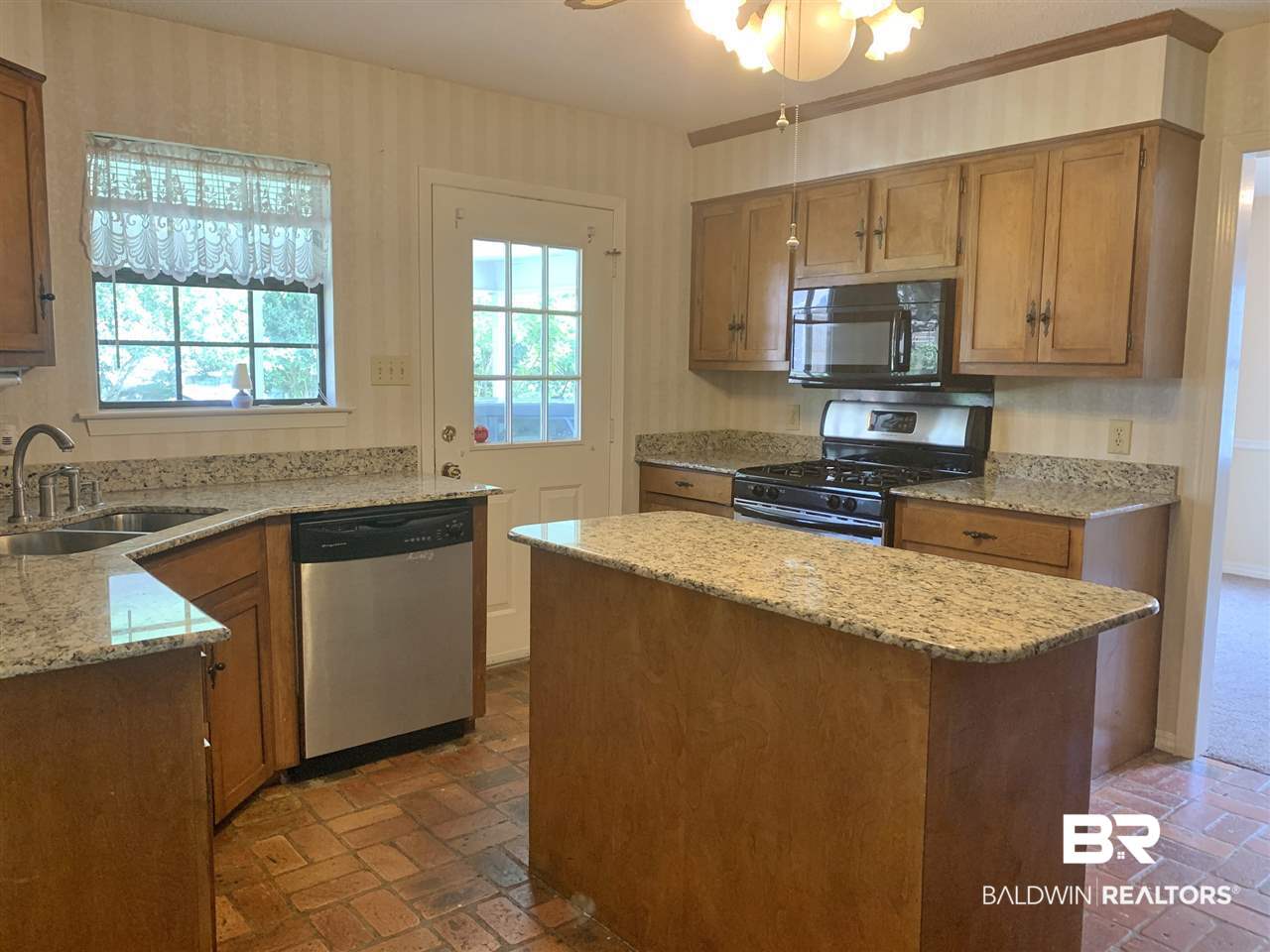 2859 Brookside Drive Mobile, AL 36693 - Photo 14 of 27