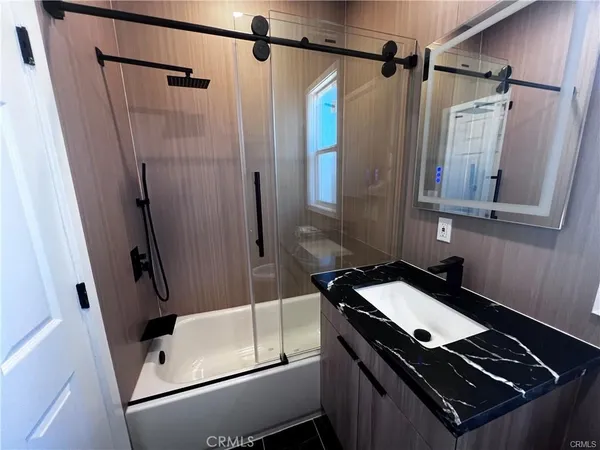 $2,600 | 2046 Walnut Street, La Verne, CA 91750