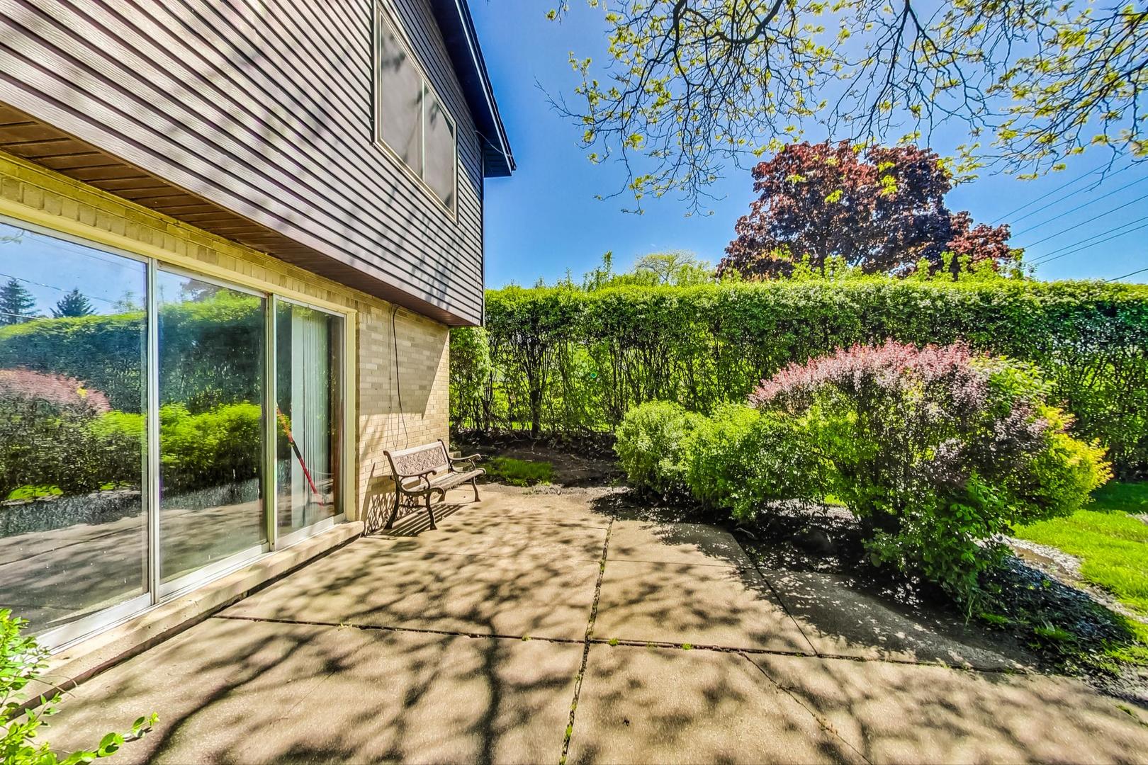 109 Mulberry Road Deerfield, IL 60015 - Photo 24 of 32 a view of a house with a yard